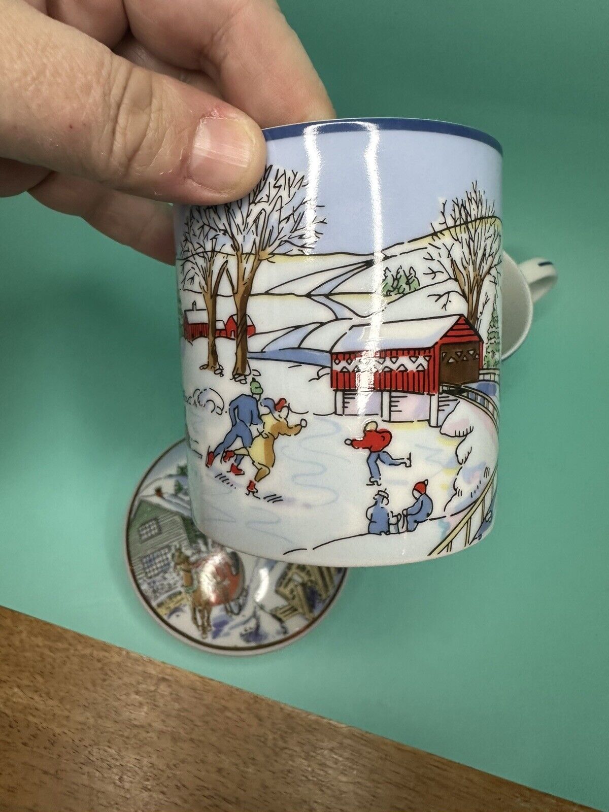 Tiffany & Co For CVS 1992 Winter Scene Glass Mugs And Matching Trinket Box