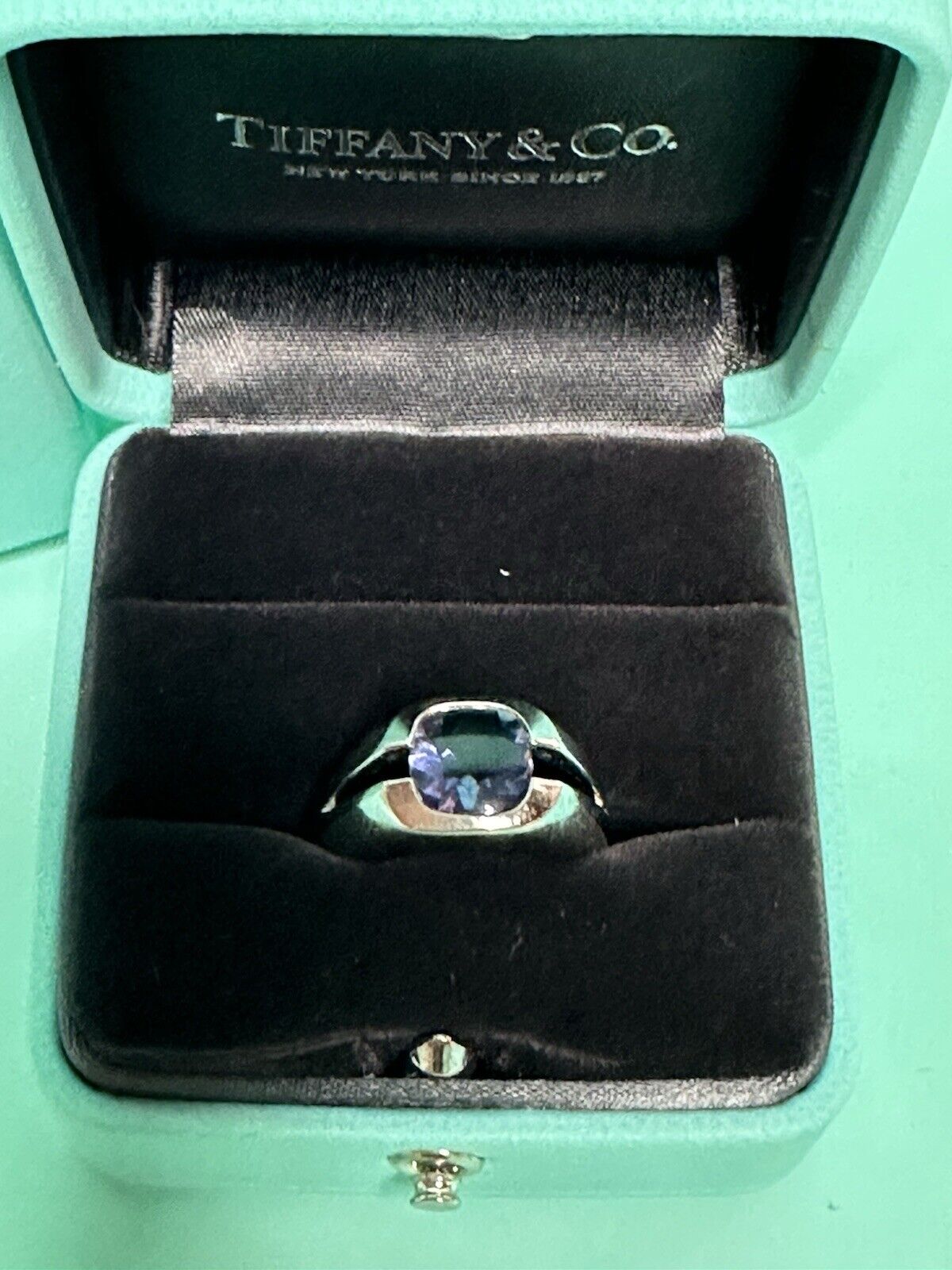 Tiffany & Co. 18k White Gold Iolite Solitaire Ring Sz 6 With Tiffany Ring Box