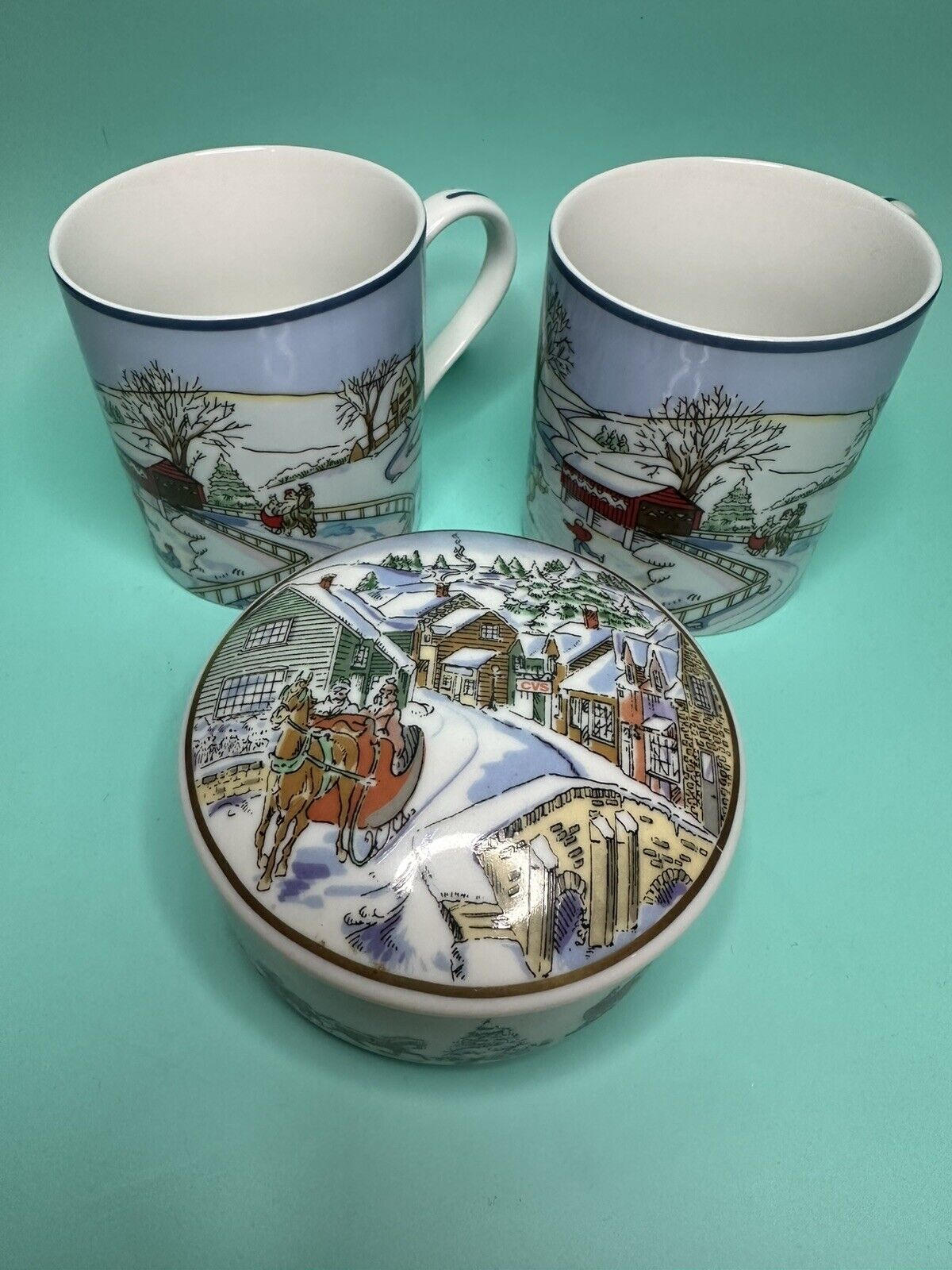 Tiffany & Co For CVS 1992 Winter Scene Glass Mugs And Matching Trinket Box